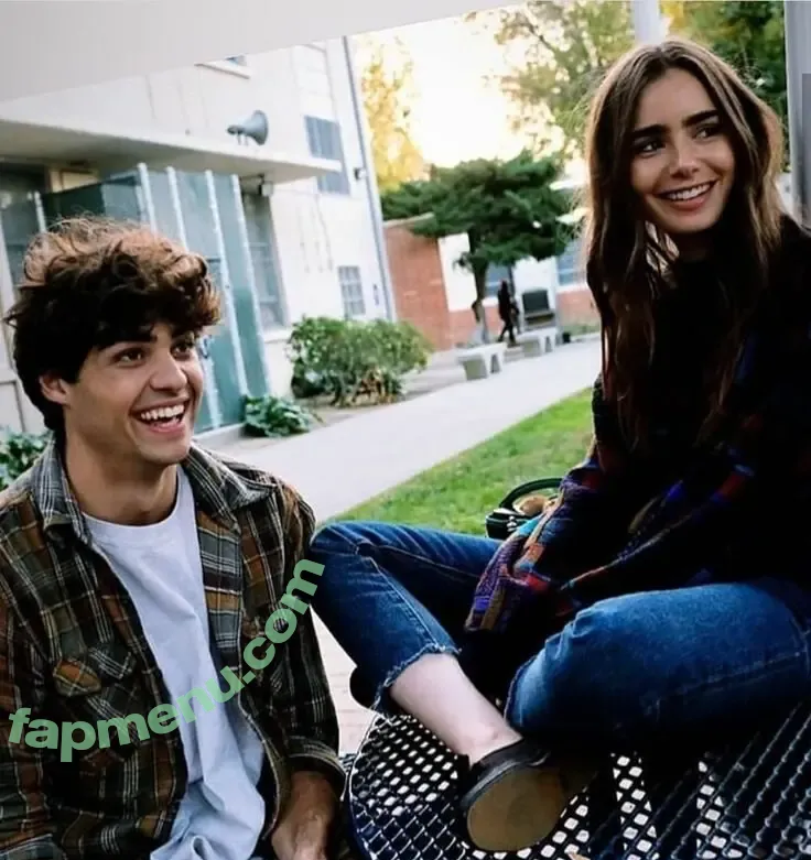 Lily Collins nude photo #1351 (lily_collins / lilyjcollins)