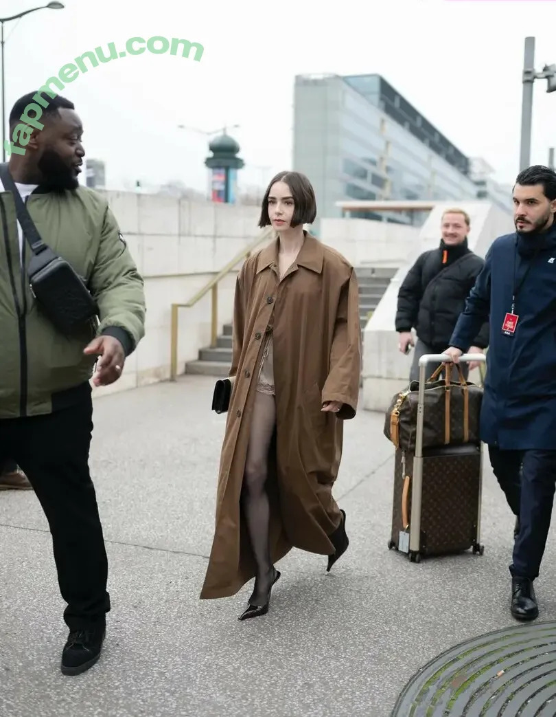 Lily Collins nude photo #1473 (lily_collins / lilyjcollins)