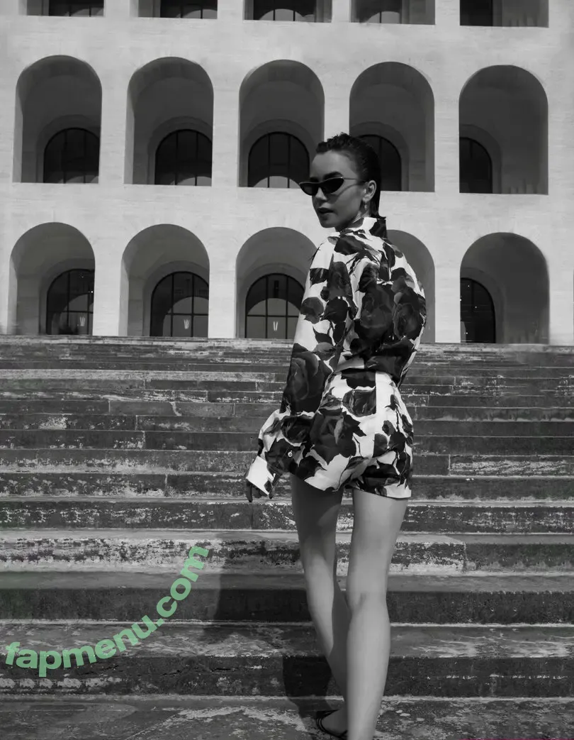 Lily Collins nude photo #1483 (lily_collins / lilyjcollins)