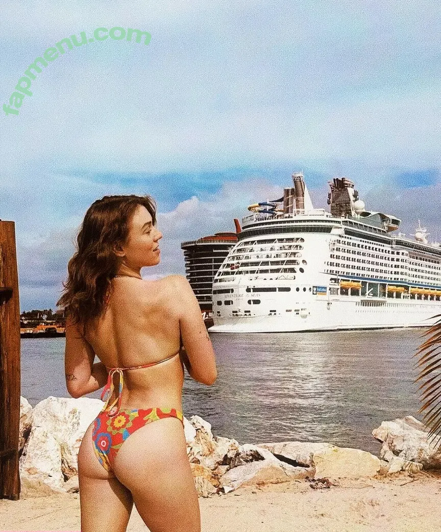 Lily Farrar nude photo #0010 (Yeehawlily / lilymfarrar / lilymorgan22 / will.werq.for.ranch)