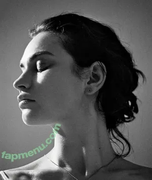 Lily James / lillyjames / lilyjamesofficial nude photo #1357