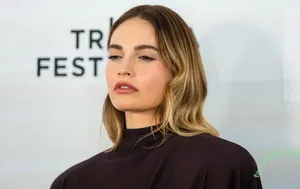 Lily James / lillyjames / lilyjamesofficial nude photo #1386
