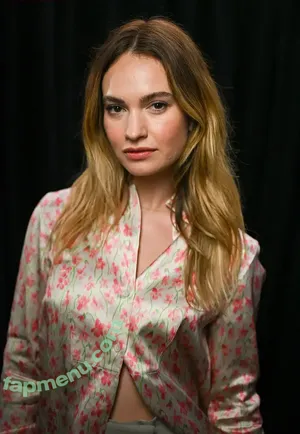 Lily James / lillyjames / lilyjamesofficial nude photo #1399