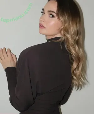 Lily James / lillyjames / lilyjamesofficial nude photo #1411