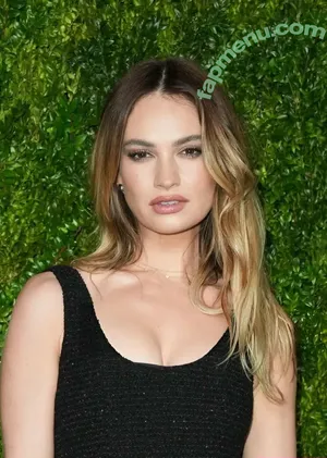 Lily James / lillyjames / lilyjamesofficial nude photo #1447