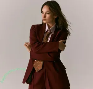 Lily James / lillyjames / lilyjamesofficial nude photo #1550