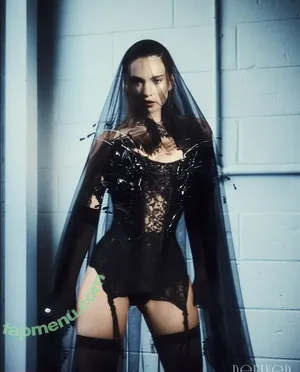 Lily James / lillyjames / lilyjamesofficial nude photo #1563
