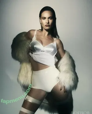 Lily James / lillyjames / lilyjamesofficial nude photo #1565
