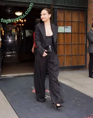 Lily James / lillyjames / lilyjamesofficial nude photo #1578
