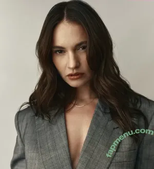 Lily James / lillyjames / lilyjamesofficial nude photo #1588