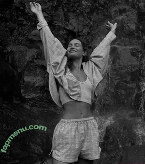 Lily James / lillyjames / lilyjamesofficial nude photo #1646