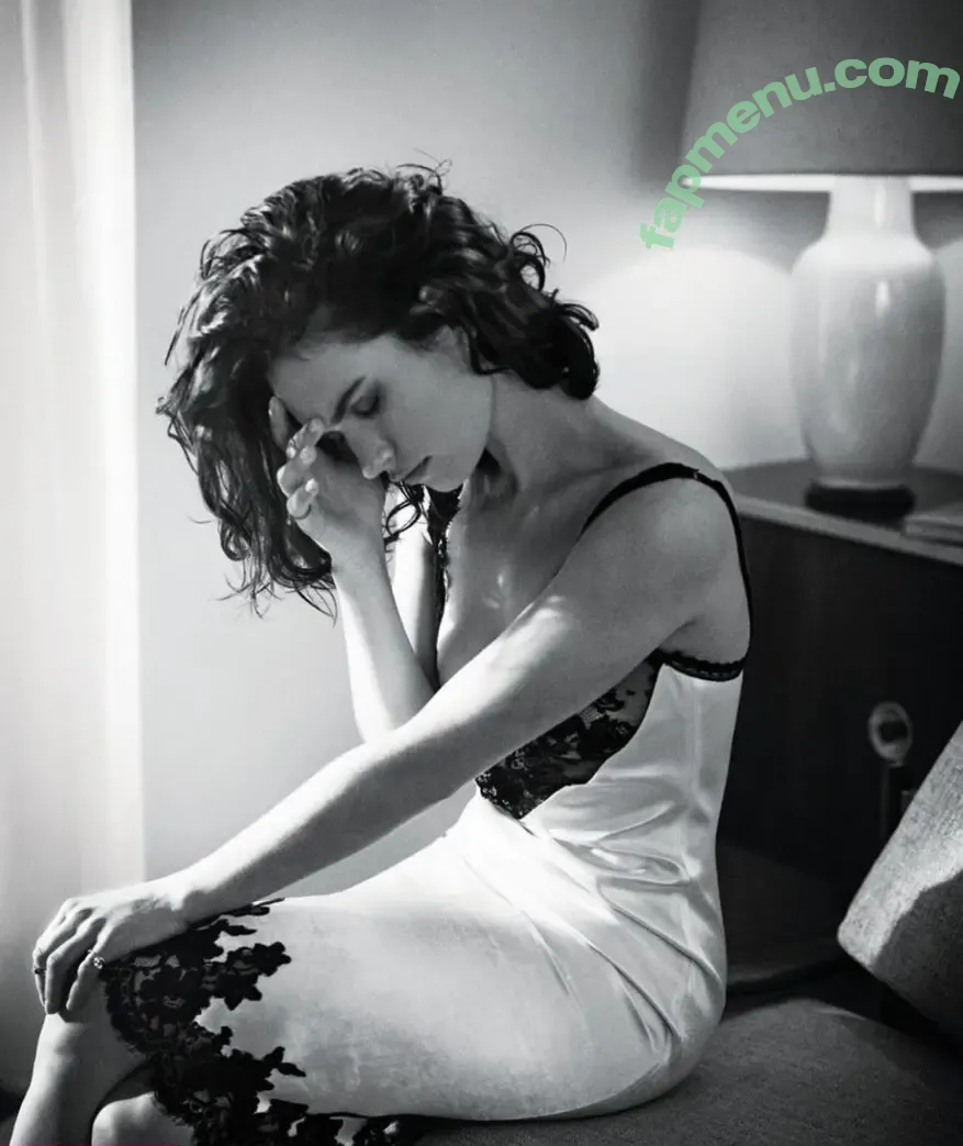 Lily James nude photo #1359 (lillyjames / lilyjamesofficial)