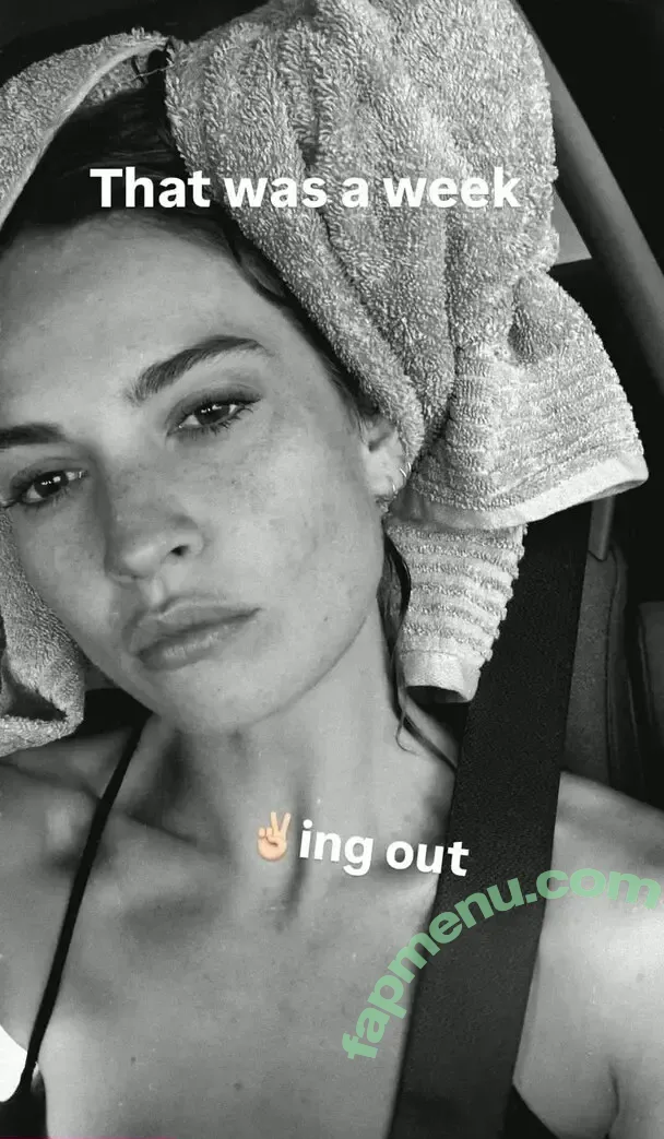 Lily James nude photo #1658 (lillyjames / lilyjamesofficial)