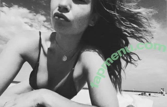 Lily James nude photo #1674 (LilyCJames / lillyjames / lilyjamesofficial)