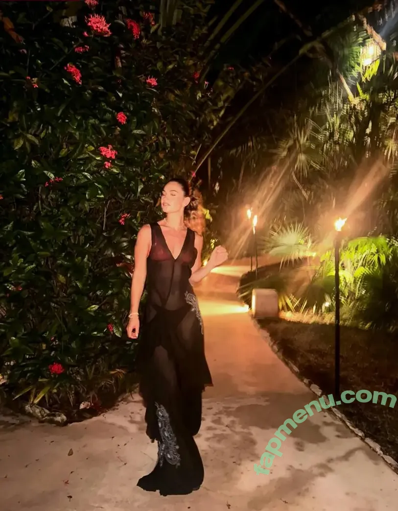 Lily James nude photo #1720 (LilyCJames / lillyjames / lilyjamesofficial)