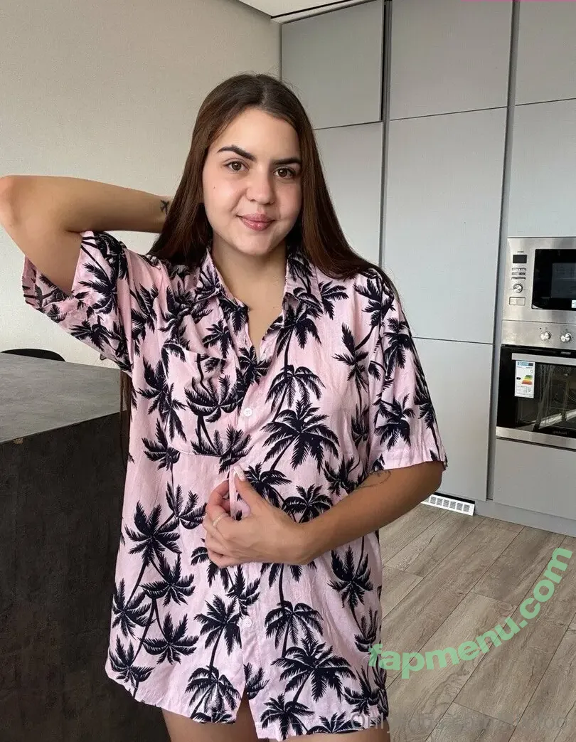 lily.loo nude photo #0125 (lily.loo)