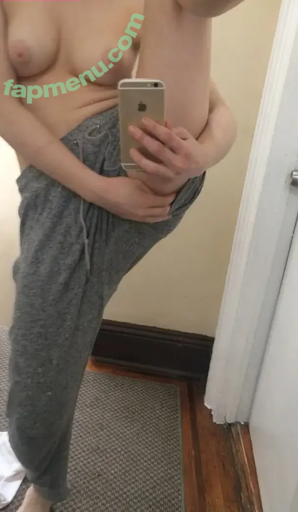 Lily Mo Sheen nude photo #0042 (lily_sheen)