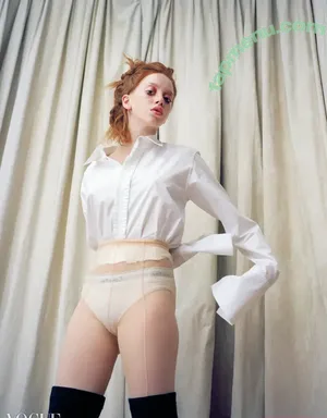 Lily Newmark / lilymark_ nude photo #0027