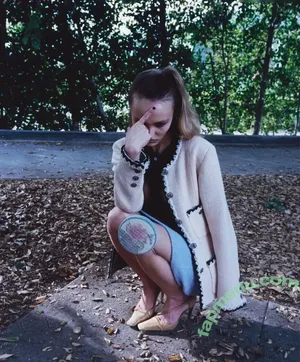 Lily-Rose Depp / Lily Rose Depp / lilyrose_depp / lilyrosemeldepp nude photo #0003