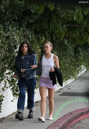 Lily-Rose Depp / lilyrose_depp / lilyrosemeldepp nude photo #0171