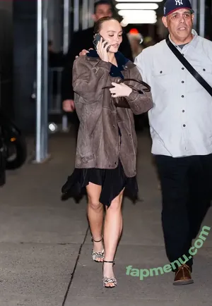Lily-Rose Depp / lilyrose_depp / lilyrosemeldepp nude photo #0031