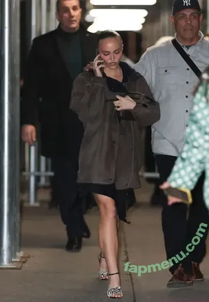 Lily-Rose Depp / lilyrose_depp / lilyrosemeldepp nude photo #0038