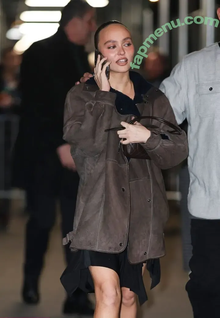 Lily-Rose Depp nude photo #0035 (lilyrose_depp / lilyrosemeldepp)