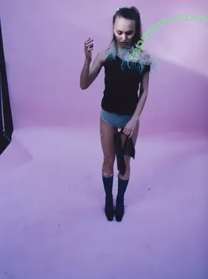 Lily-Rose Depp / lilyrose_depp nude photo #0003