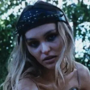 Lily-Rose Depp / lilyrose_depp nude photo #0006