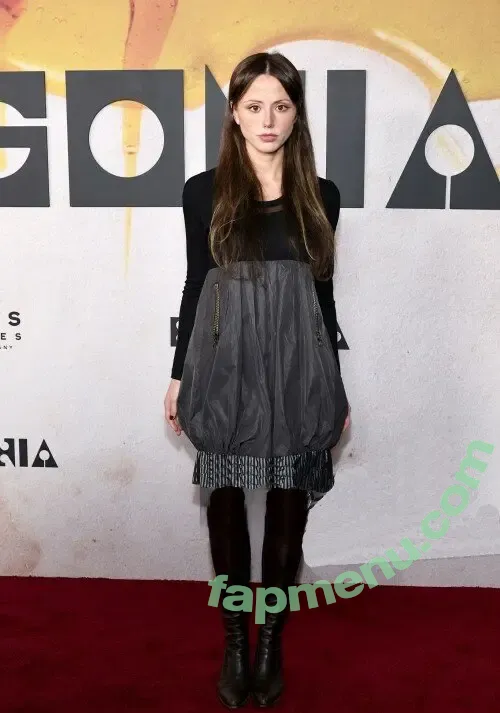 Lily Sheen nude photo #0058 (lily_sheen)