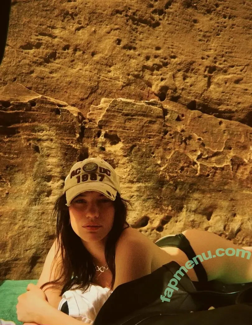 Lily Sullivan nude photo #0007 (lily_sullivan)