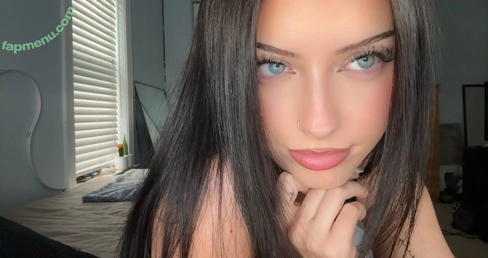 Lily Weber nude photo #0400 (itslily.w)