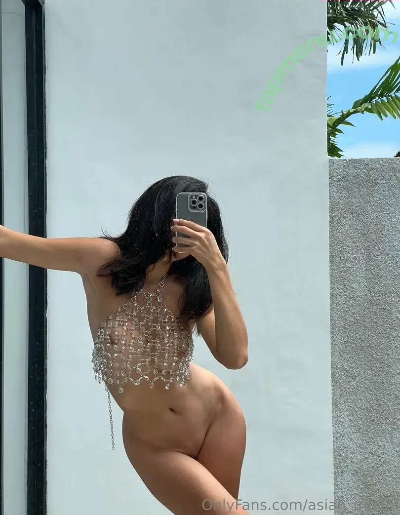 lily69 nude photo #0260 (lily.69 / lily__69__)