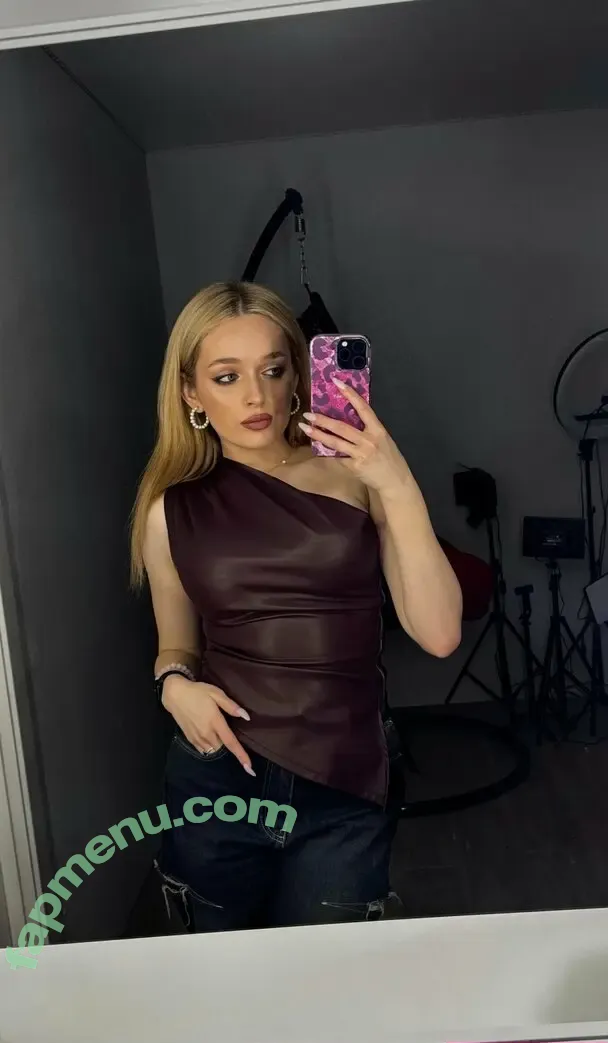 lilybetttgirl nude photo #0038 (lilybetttgirl)