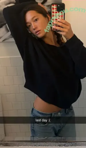 Lilychee / Lily Chee nude photo #1938