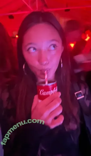 Lilychee / Lily Chee nude photo #1955