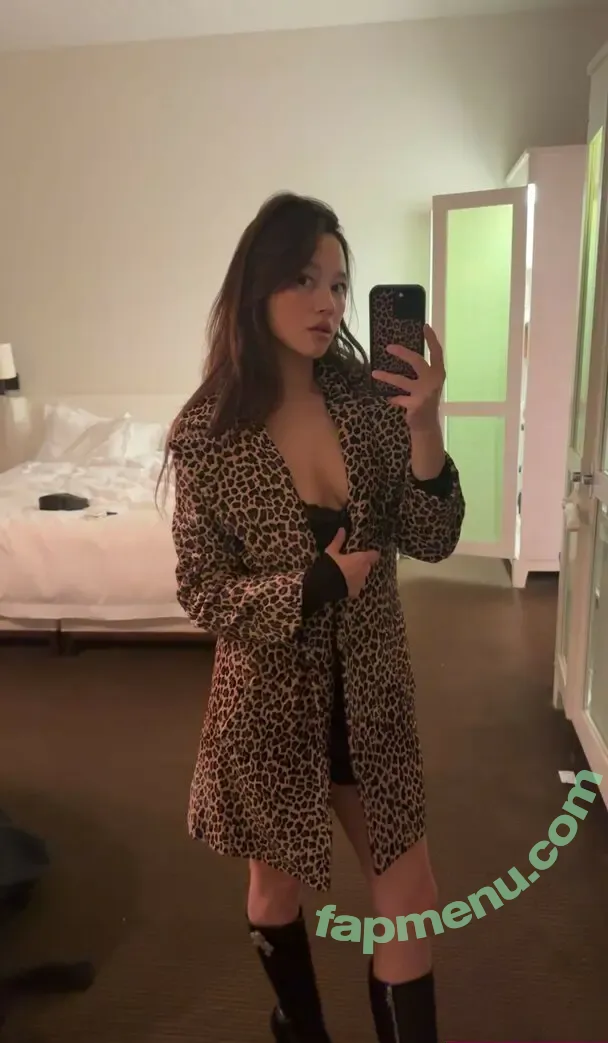 Lilychee nude photo #1597 (Lilychee)