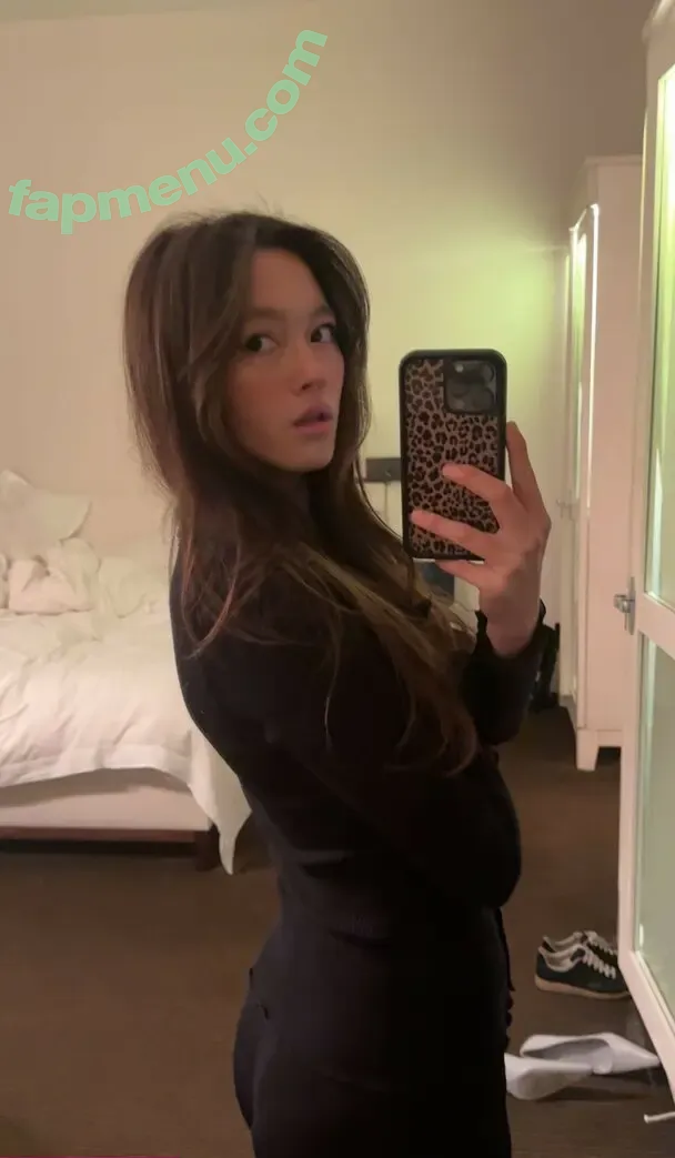 Lilychee nude photo #1606 (Lilychee)