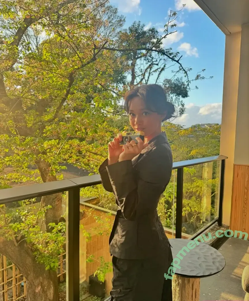 Lilychee nude photo #1737 (Lilychee)