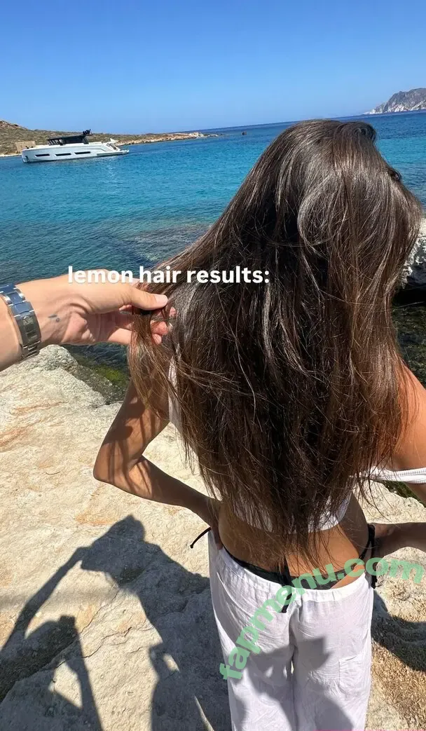 Lilychee nude photo #1916 (Lily Chee)