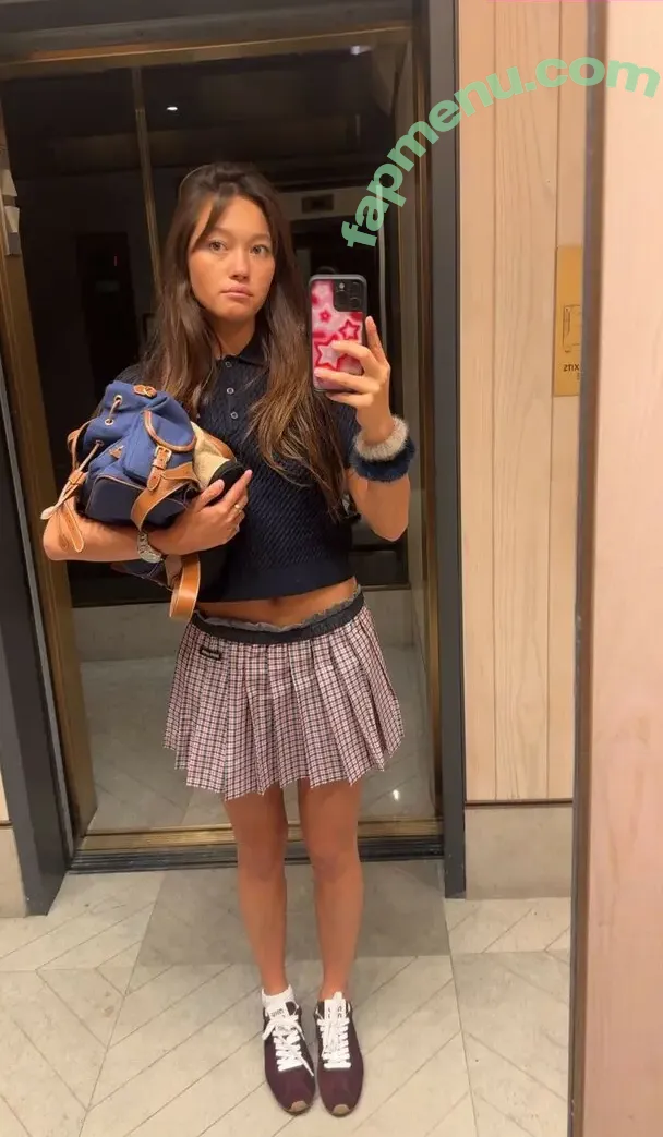 Lilychee nude photo #1959 (Lily Chee)