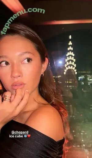 Lilychee nude photo #2003
