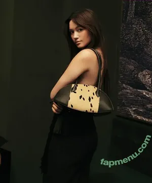 Lilychee / Lily Chee nude photo #2093