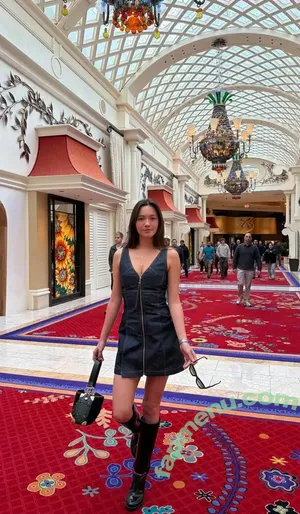 Lilychee nude photo #2138