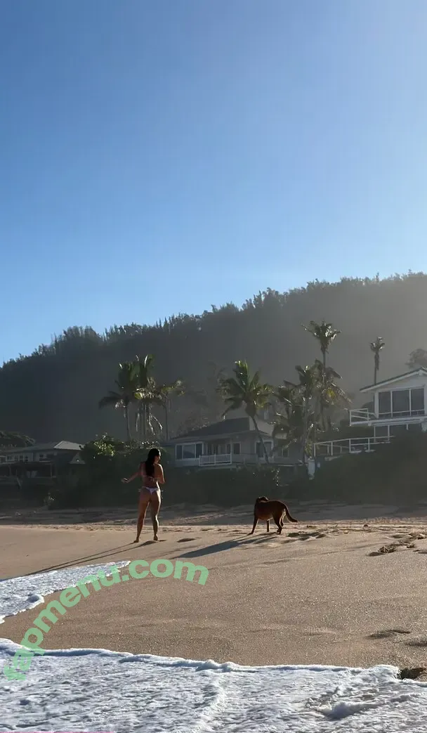 Lilychee nude photo #2152 (Lily Chee)