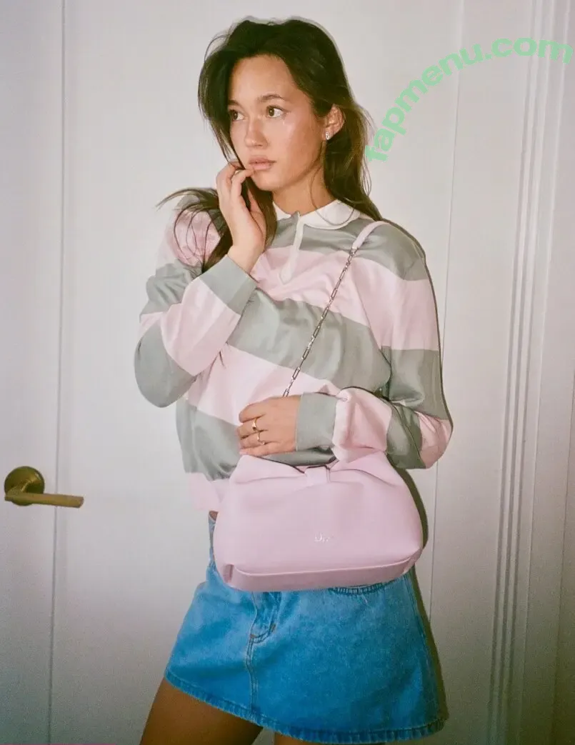 Lilychee nude photo #2169 (Lily Chee)