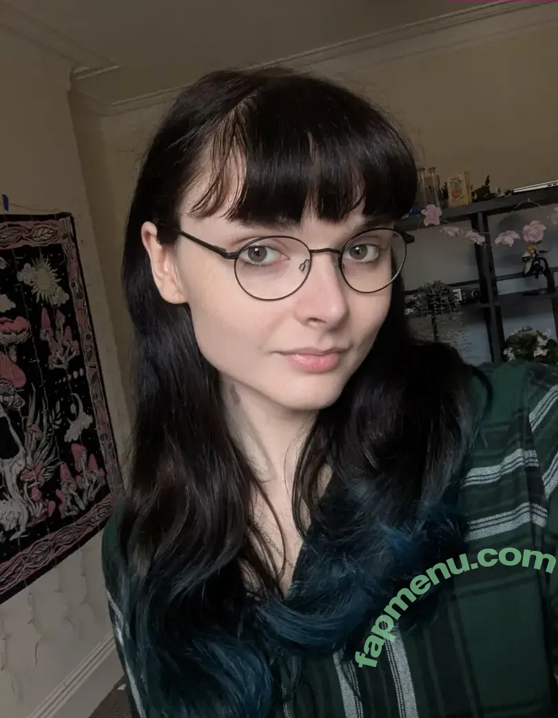 lilychoccy nude photo #0031 (lilychocky)