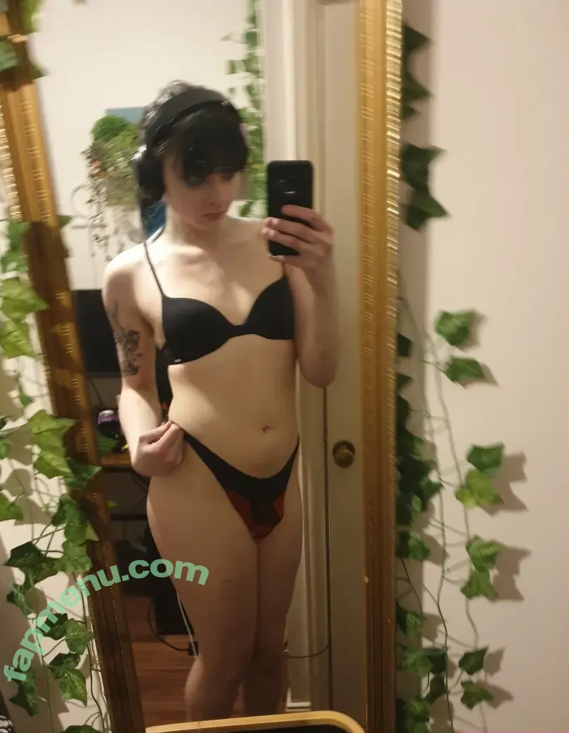 lilychoccy nude photo #0051 (lilychocky)