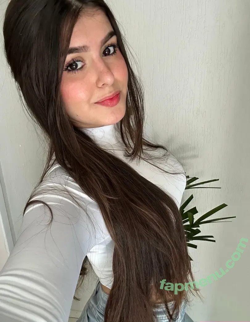 lilyclarkee nude photo #0022 (lilyclarkee)