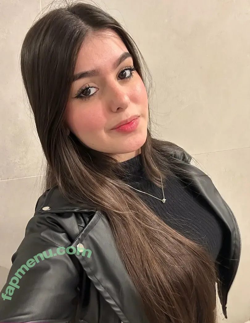 lilyclarkee nude photo #0038 (lilyclarkee)